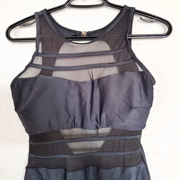 Amazon • Bathing Suit - Picture 3 of 5